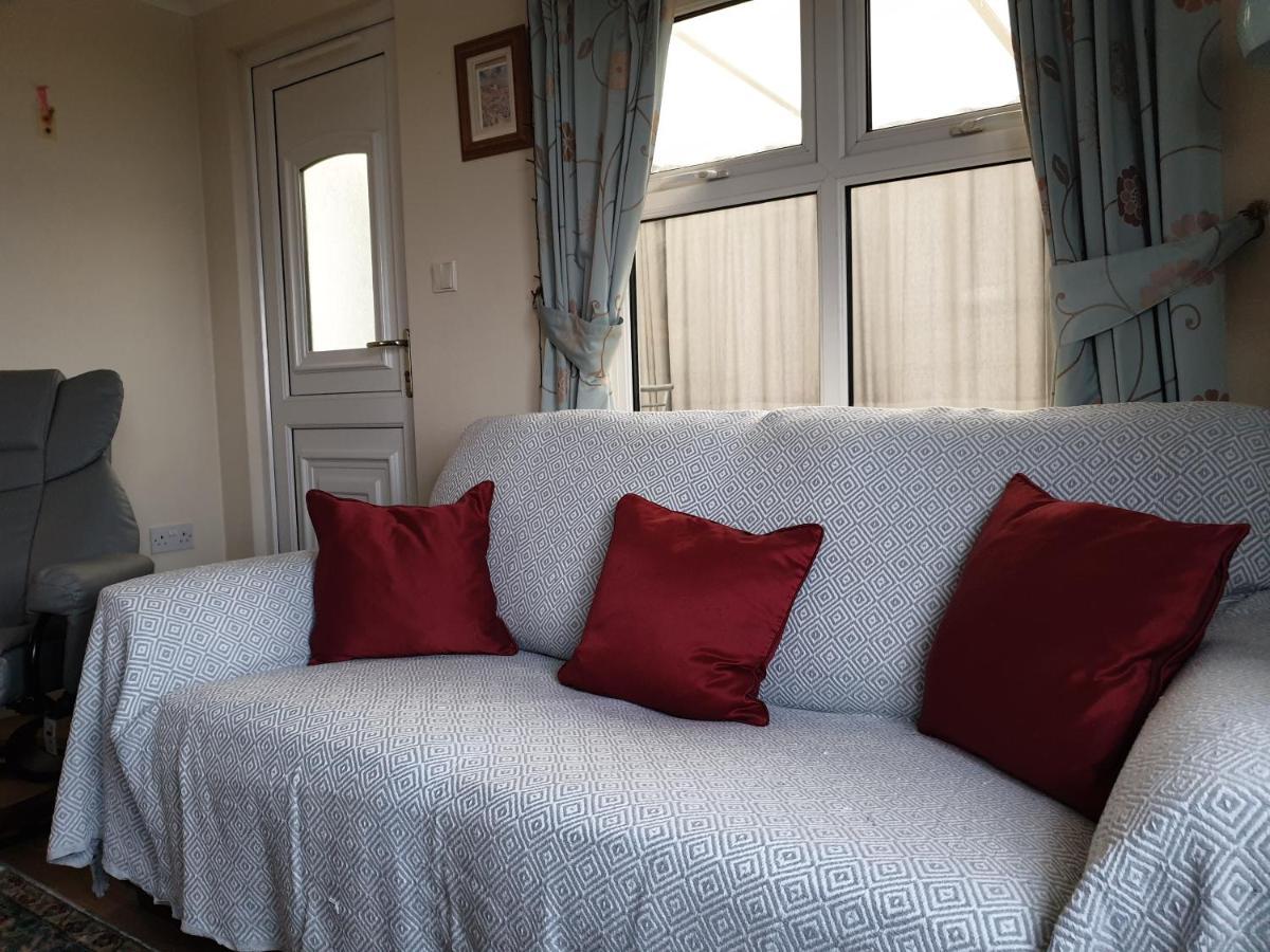 Ocean View 95 Hotel Trimingham Екстериор снимка